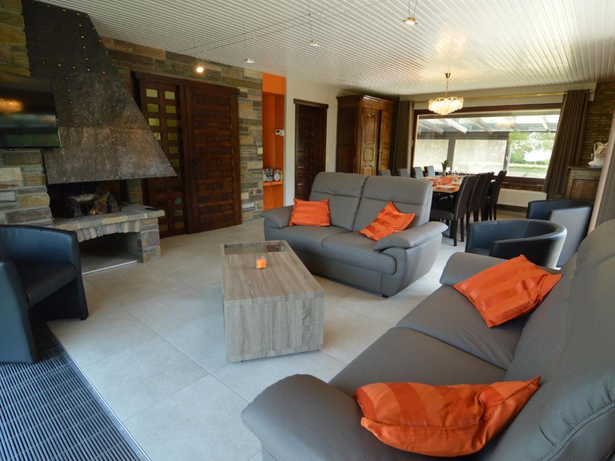 Elegant Villa In Stavelot With Fitness Playroom Εξωτερικό φωτογραφία
