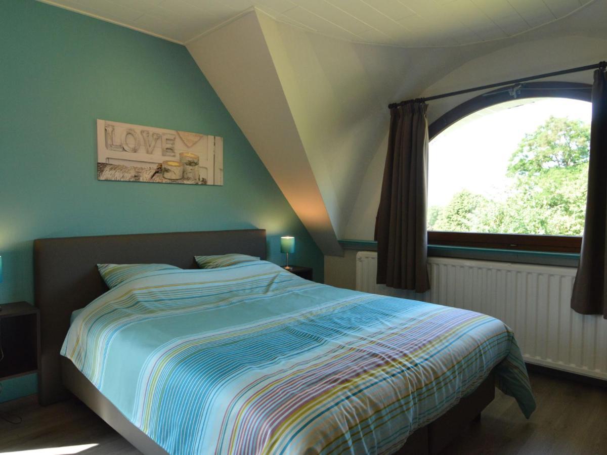 Elegant Villa In Stavelot With Fitness Playroom Εξωτερικό φωτογραφία