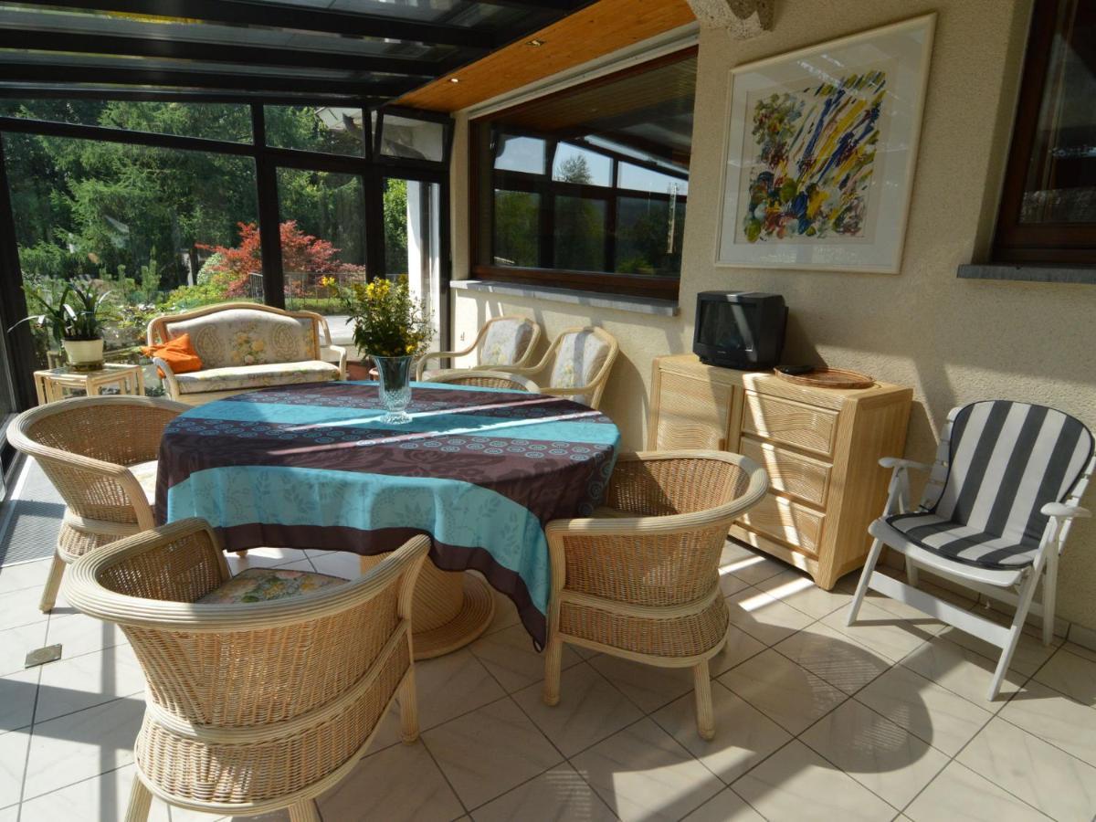 Elegant Villa In Stavelot With Fitness Playroom Δωμάτιο φωτογραφία