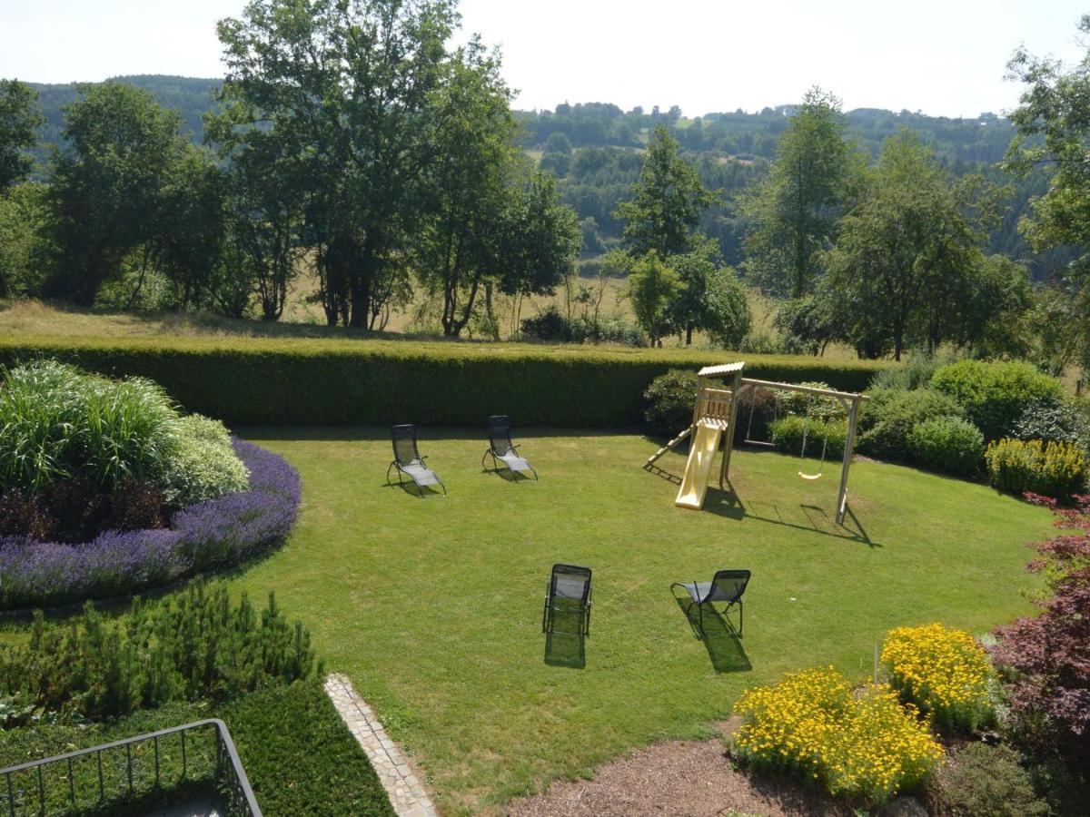Elegant Villa In Stavelot With Fitness Playroom Εξωτερικό φωτογραφία